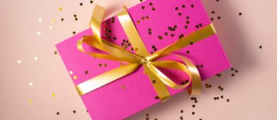 Pink gift box with glitter