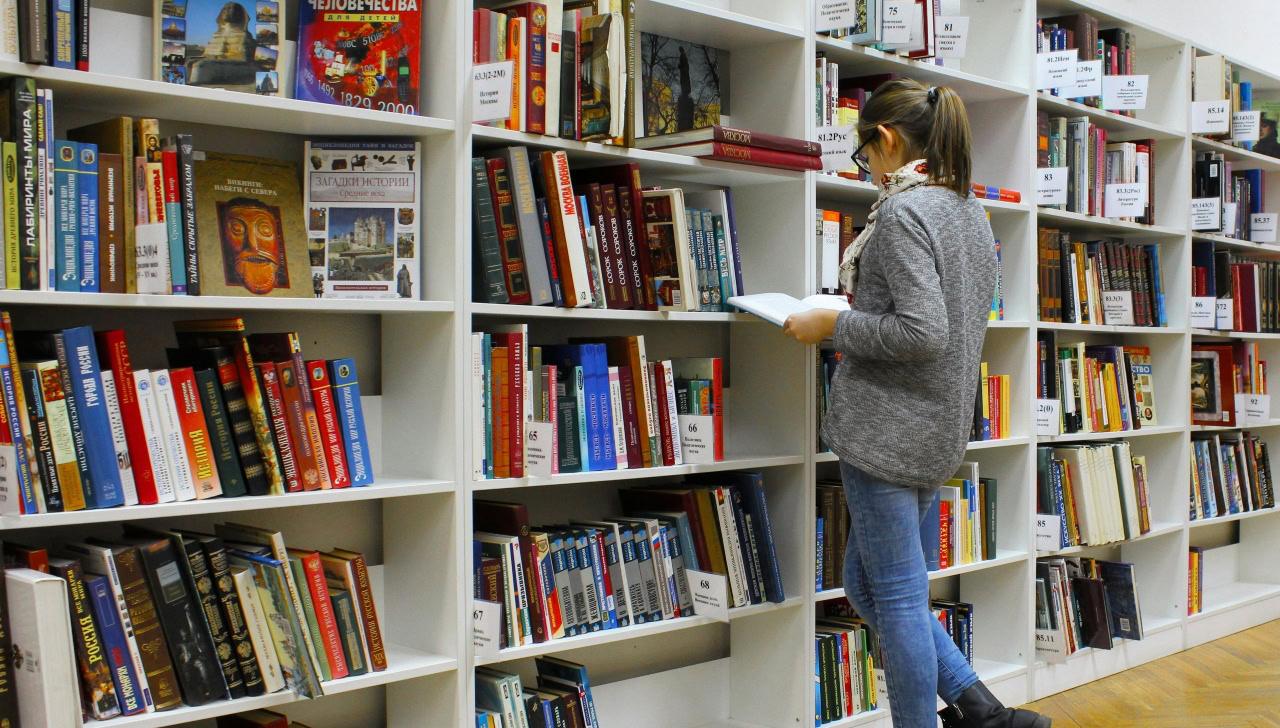 woman in library